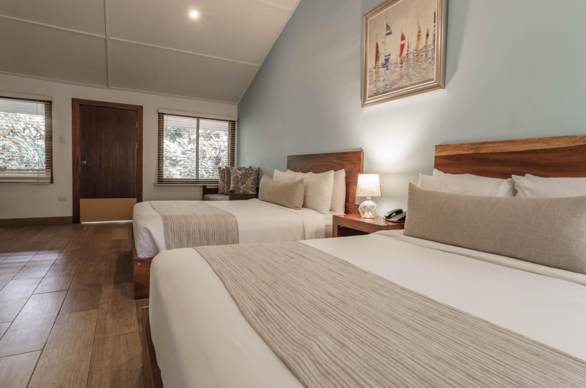 Standard  2 Queen Beds